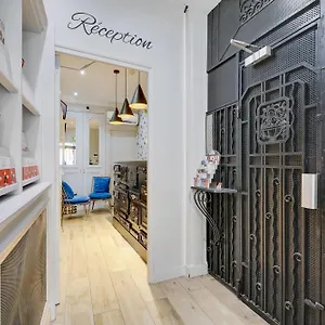 Riviera Elysees Hotel Paris